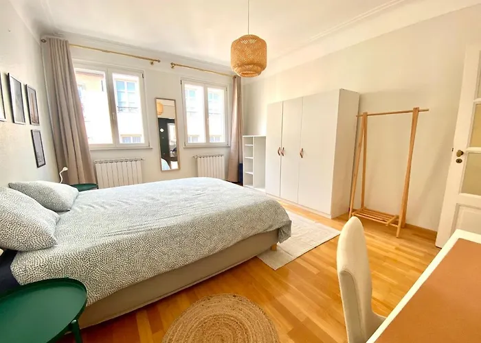 Bars & Culture At Your Doorsteps Apartamento