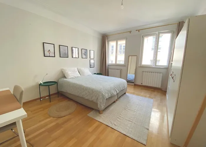 Bars & Culture At Your Doorsteps Apartamento *