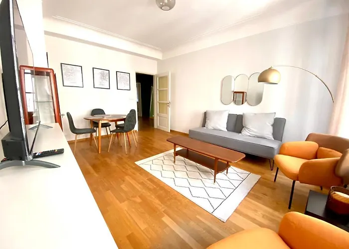 Apartamento Bars & Culture At Your Doorsteps